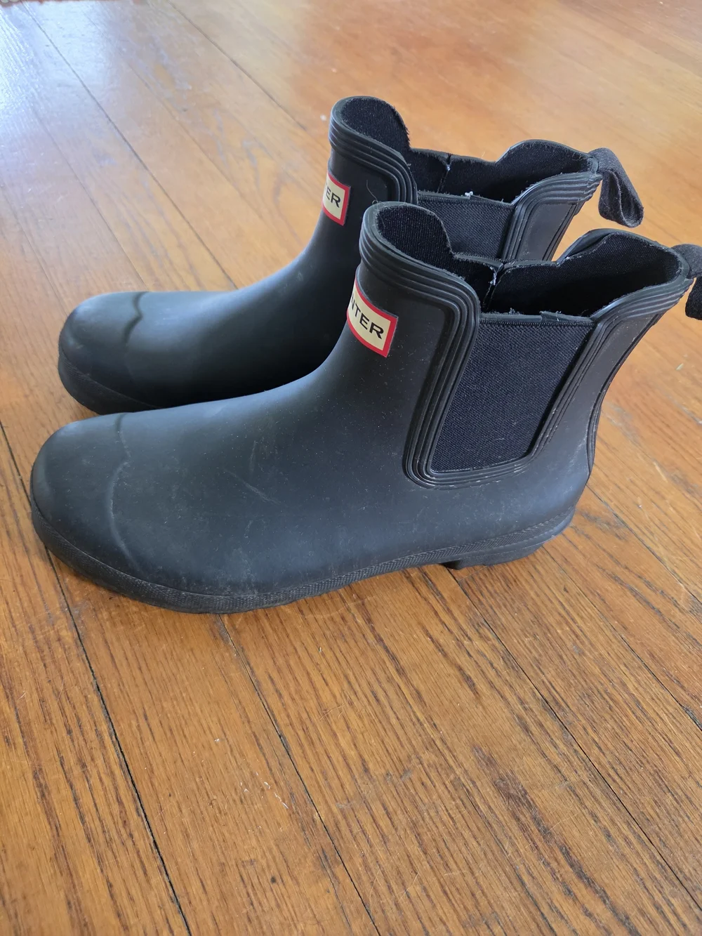 Hunter Womens Black Short Chelsea Rain Boots with Logo